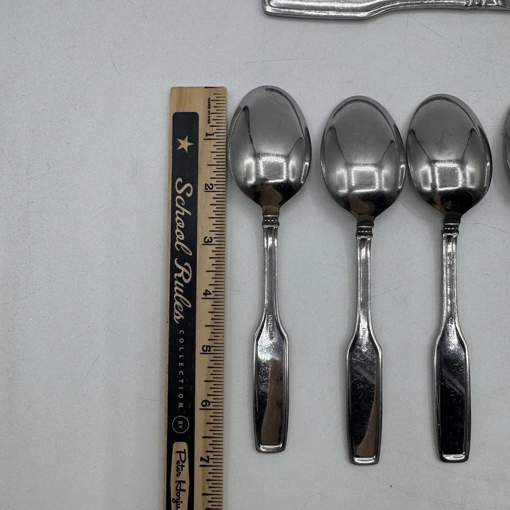 ONEIDA Stainless Flatware Replacement Lot Of 9 Vtg DANFORTH Spoon Forks Knives